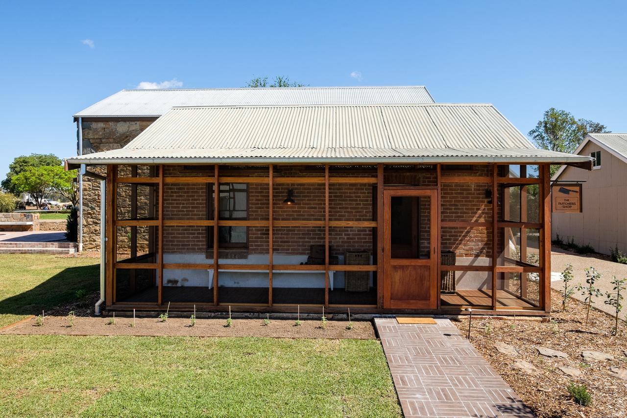 Goonoo Goonoo Station Hotel Tamworth Exterior photo The Old Gaol, 2011
