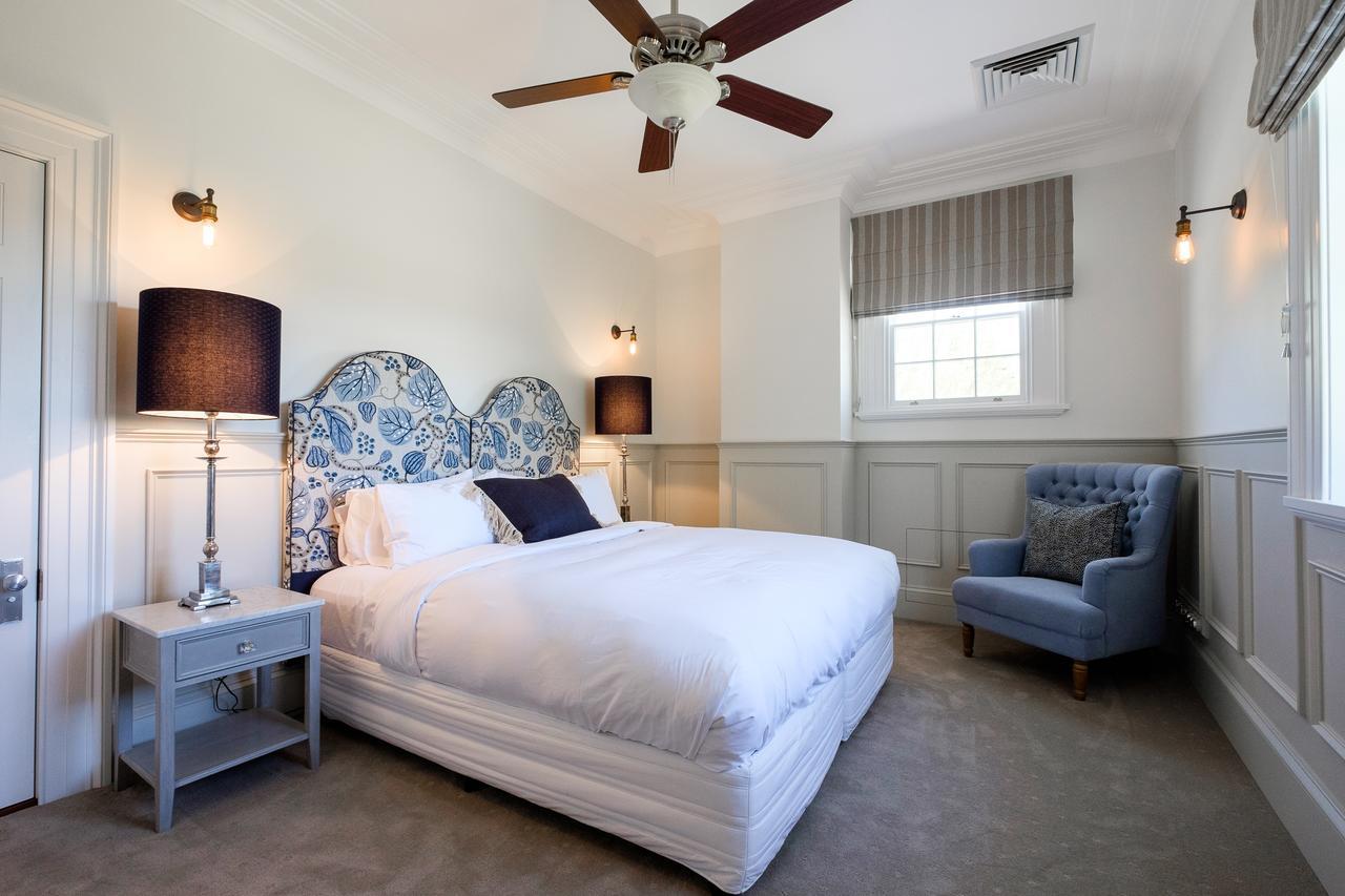 Goonoo Goonoo Station Hotel Tamworth Exterior photo A bedroom at the hotel
