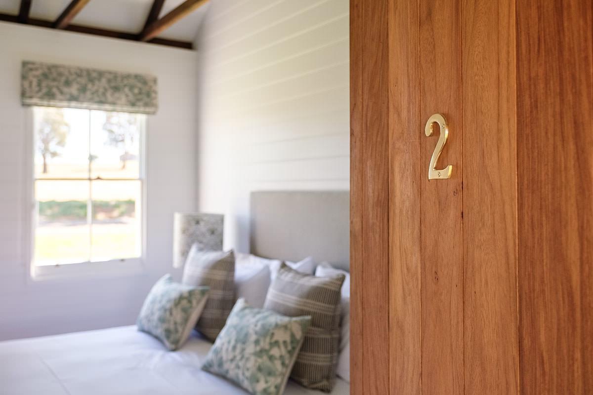 Goonoo Goonoo Station Hotel Tamworth Exterior photo A room at the hotel