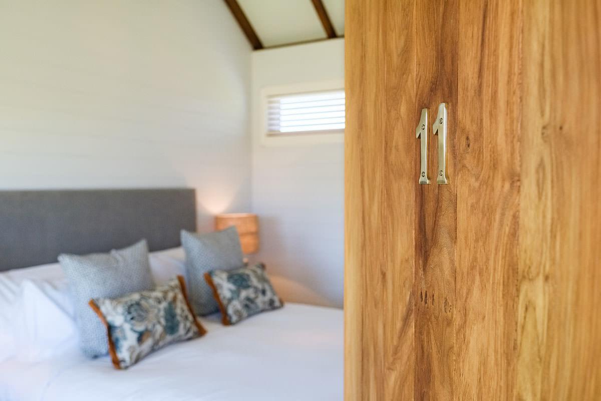 Goonoo Goonoo Station Hotel Tamworth Exterior photo A bedroom at the lodge